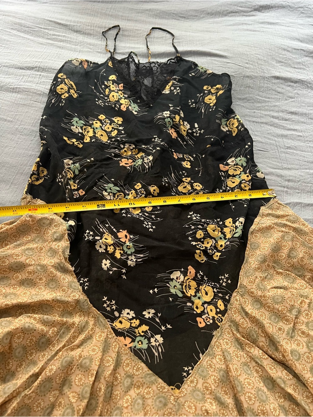 Medium
Black & Mustard Floral Ruffle vintage Slip Dress - Picture 5 of 11